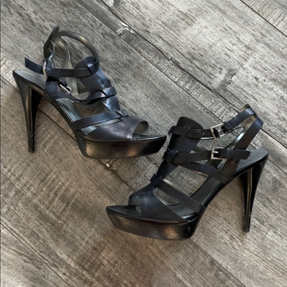 Guess size 8.5 black heels
